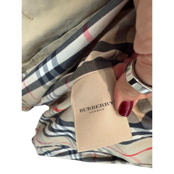 BURBERRY Trench Coat with Detachable Wool liner - 40R - Picture 12 of 16